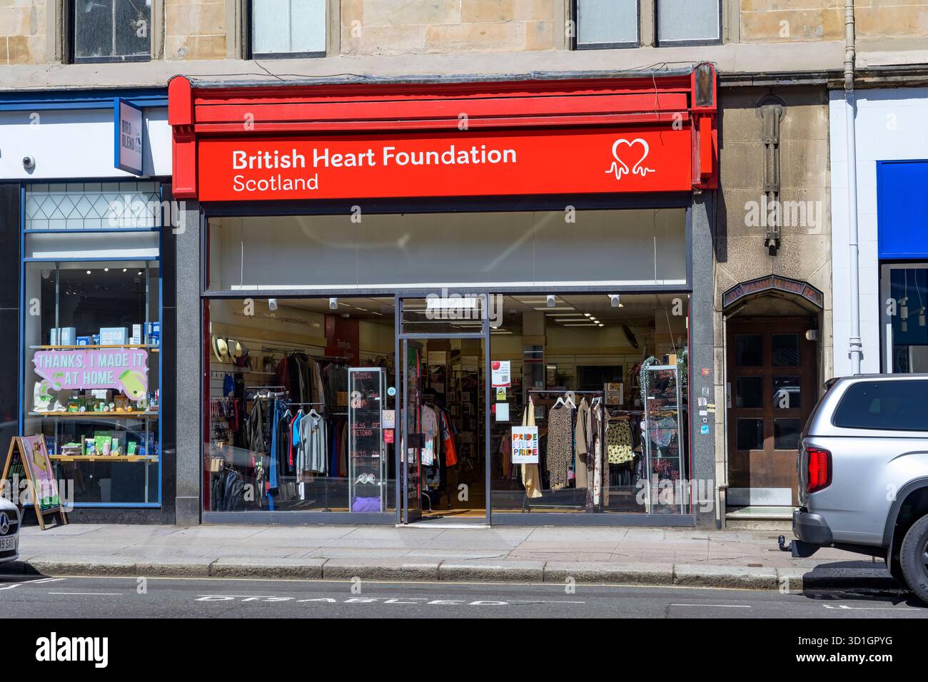 Boutique caritative de la British Heart Foundation, Byres Road, Glasgow, Écosse, Royaume-Uni Banque D'Images