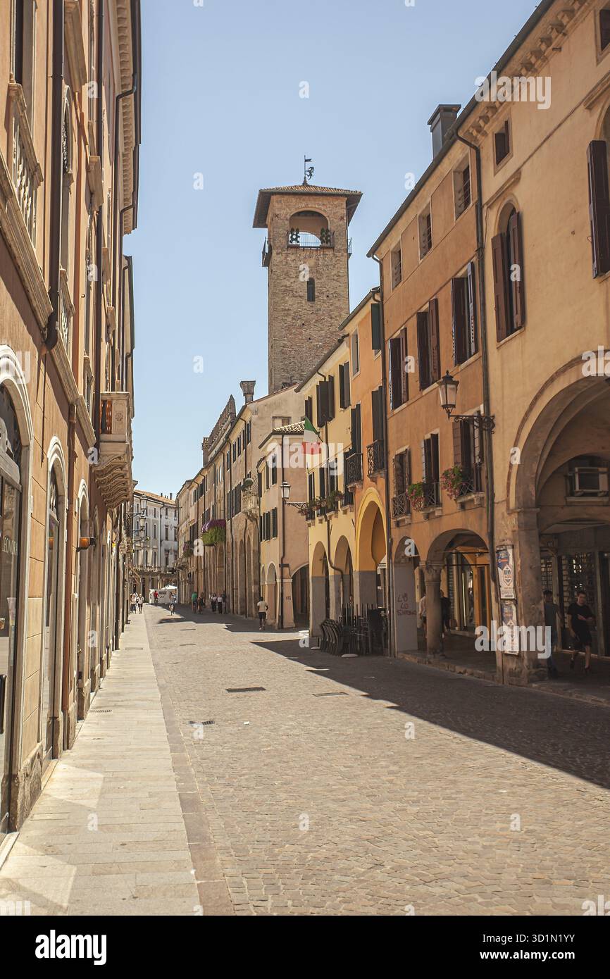PADOVA, ITALIE 17 JUILLET 2020: Alley Umberto I à Padoue en Italie Banque D'Images