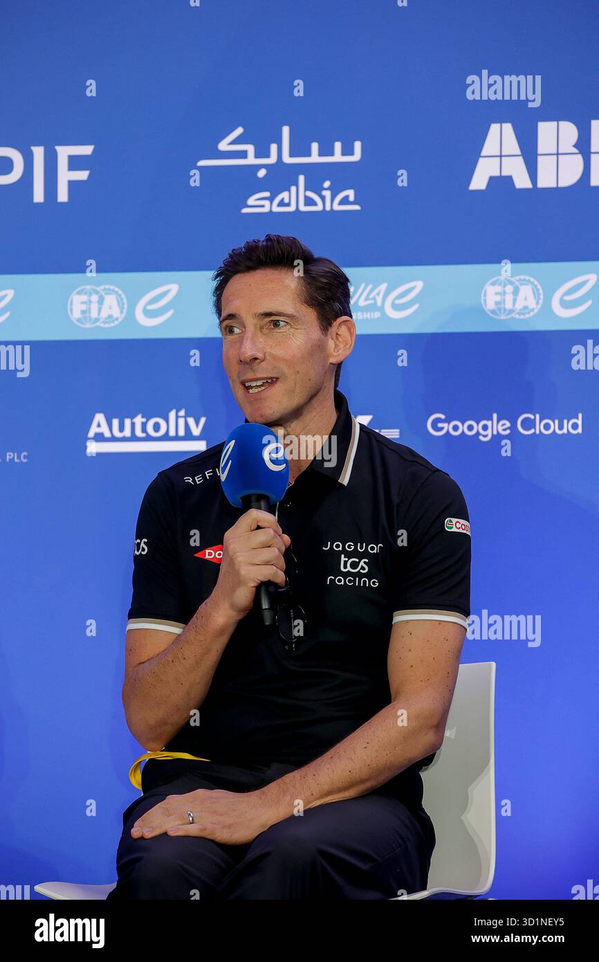 Cheste, Espagne. 29 octobre 2025. JAMES Ian (gbr), Jaguar TCS Racing Team principal, portrait conférence de presse, conférence de presse lors des essais de pré-saison 2025 de Valence du Championnat du monde ABB FIA Formula E 2025-26, sur le circuit Ricardo Tormo du 27 au 31 octobre 2025 à Cheste, Espagne - photo Paulo Maria/DPPI crédit : DPPI Media/Alamy Live News Banque D'Images