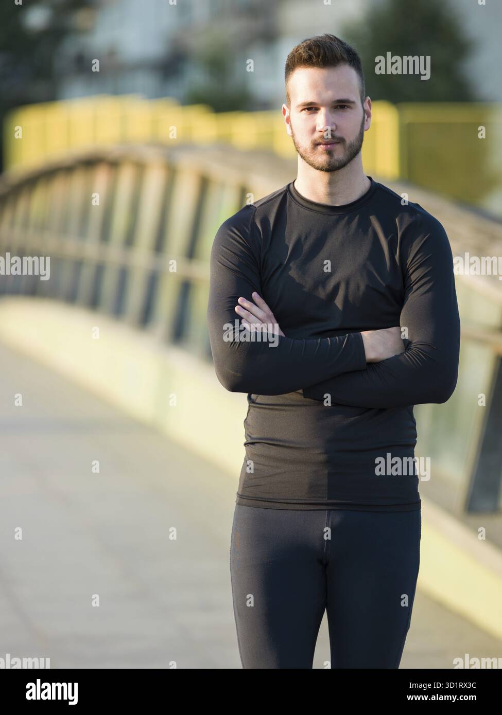 Jogger sur un pont Banque D'Images