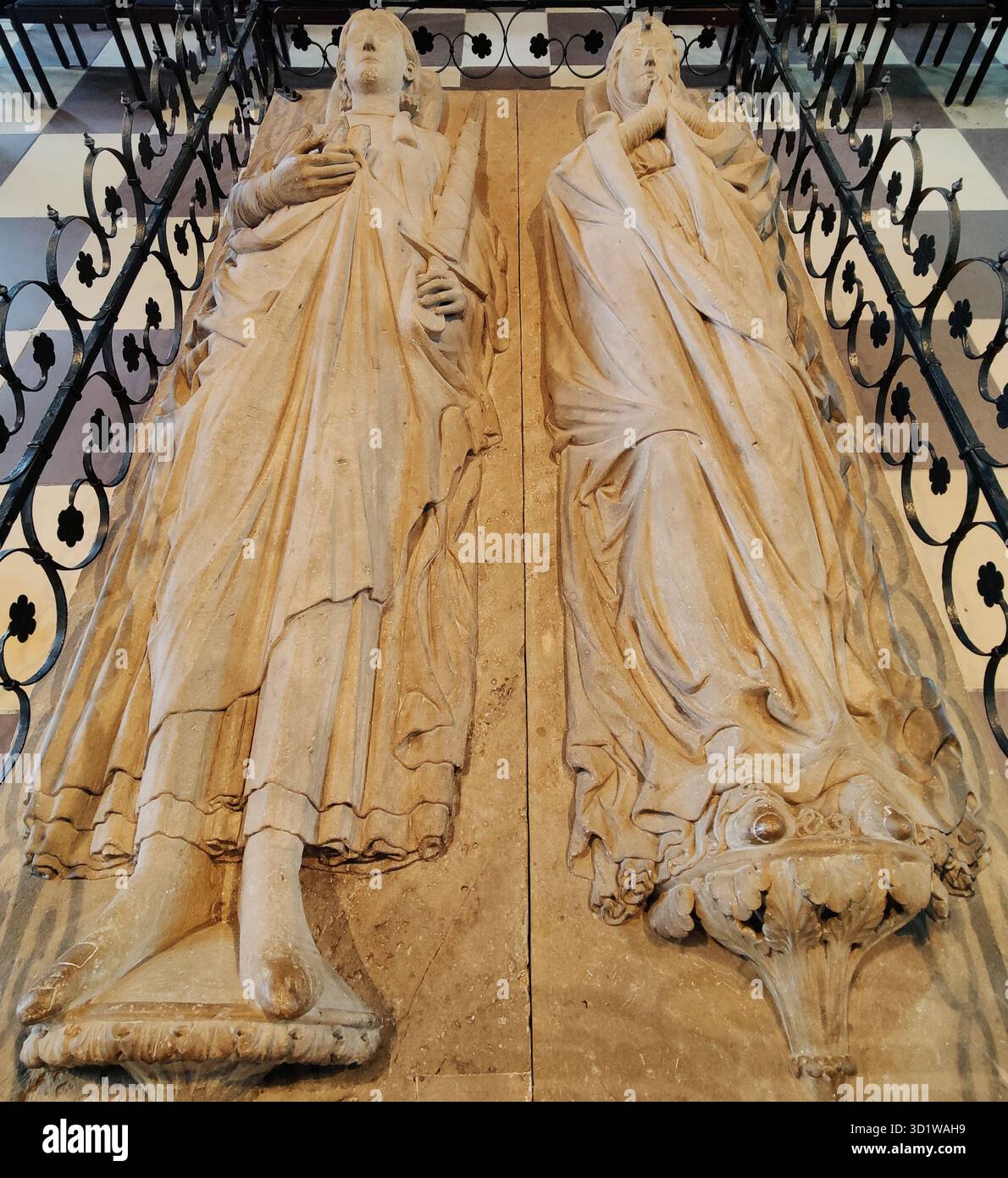 Tombe d'Henri le Lion et Mathilde Plantagenêt dans la cathédrale, Braunschweig, Allemagne, Europe Banque D'Images