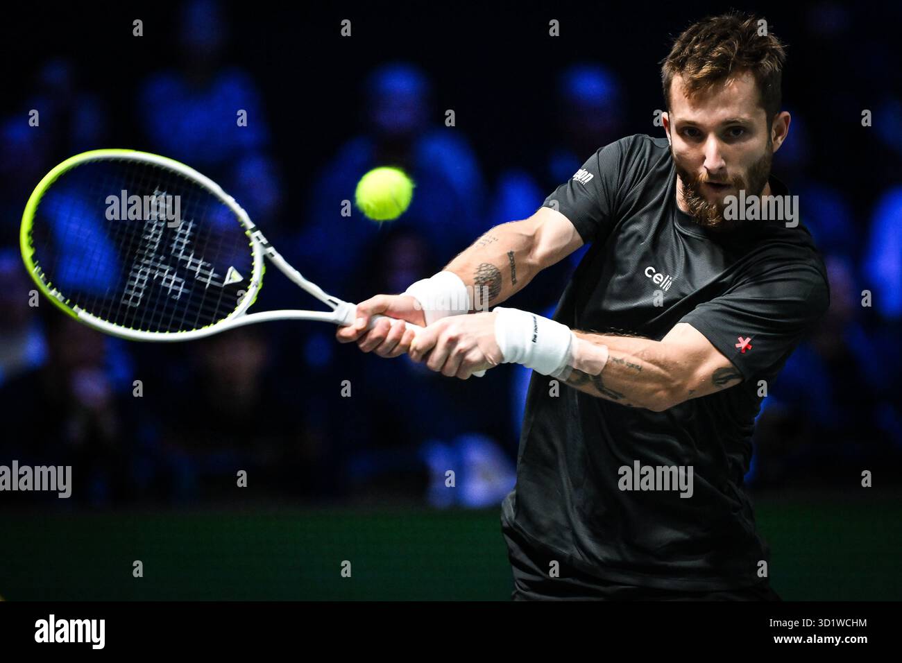 Nanterre, France. 29 octobre 2025. Corentin MOUTET de France lors de la troisième journée du tournoi de tennis Rolex Paris Masters 2025, ATP Masters 1000 le 29 octobre 2025 à la Defense Arena de Nanterre près de Paris - photo Matthieu Mirville/DPPI crédit : DPPI Media/Alamy Live News Banque D'Images