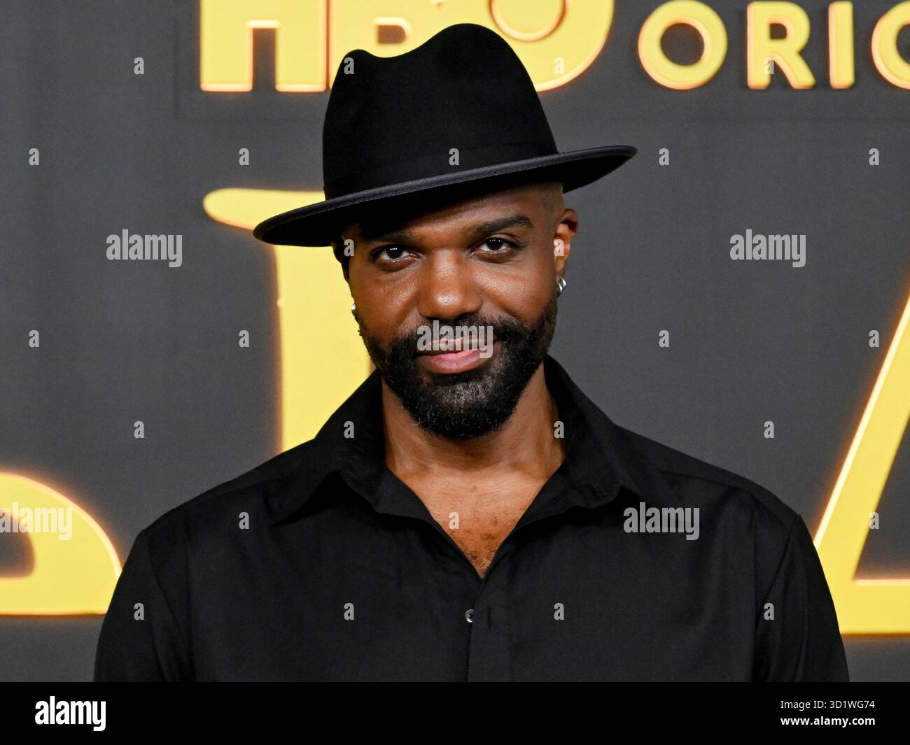 28 octobre 2025, Los Angeles, Californie, États-Unis : L'acteur américain CARL CLEMONS-HOPKINS assiste à la première édition du Red Carpet Event ''I Love LA'' de HBO original. (Crédit image : © Billy Bennight/ZUMA Press Wire) USAGE ÉDITORIAL SEULEMENT ! Non destiné à UN USAGE commercial ! Banque D'Images