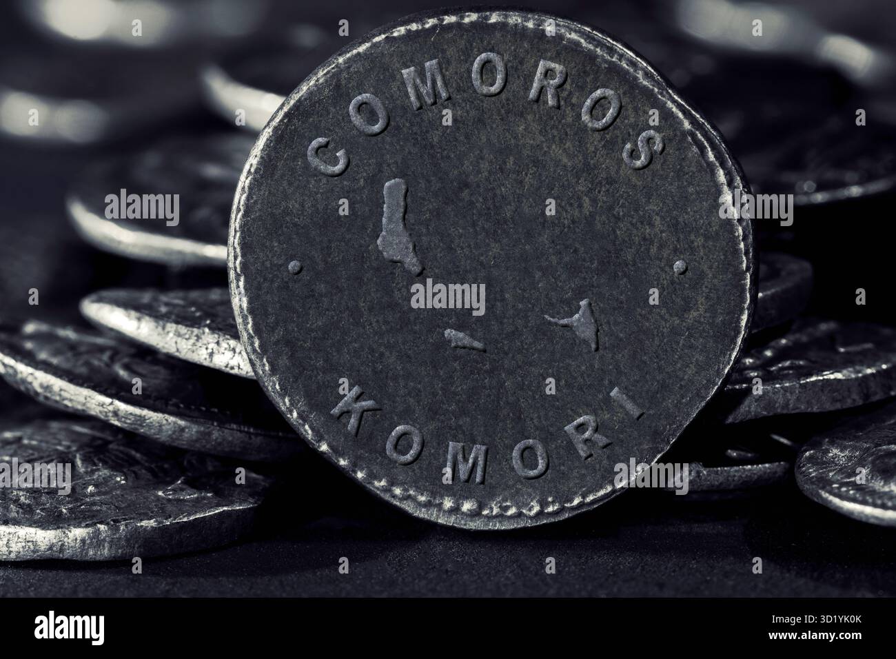 Pièce d'argent avec carte des Comores Banque D'Images