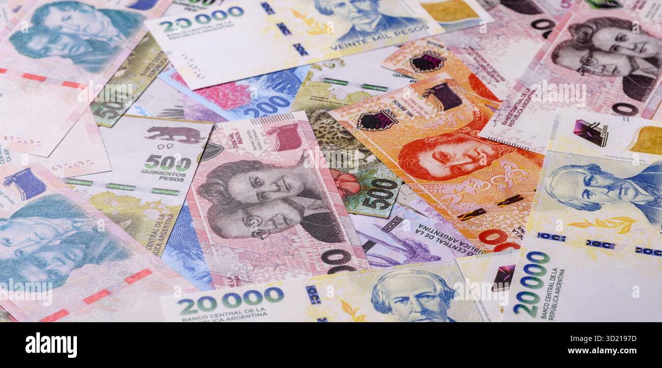 Fond de papier monnaie argentin peso, billets avec différentes coupures Banque D'Images