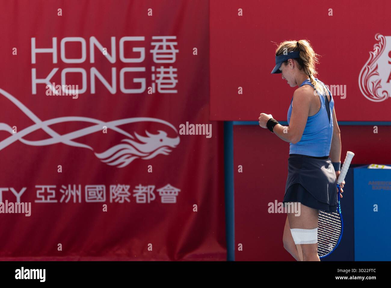 HONG KONG, Chine - Anna Kalinskaya de Russie vs Shuai Zhang de Chine lors du WTA 250 - Prudential Hong Kong Tennis Open au Victoria Park Tennis court Banque D'Images