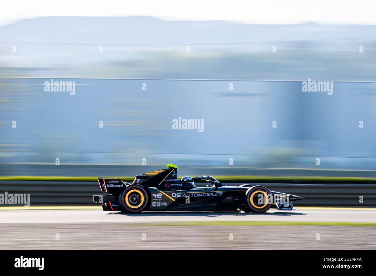 07 GUNTHER Maximilian (ger), DS Penske, DS E-TENSE FE25, action lors des essais de pré-saison de Valence 2025 du Championnat du monde ABB FIA Formula E 2025-26, sur le circuit Ricardo Tormo du 27 au 31 octobre 2025 à Cheste, Espagne - photo Fabrizio Boldoni / DPPI crédit : DPPI Media/Alamy Live News Banque D'Images