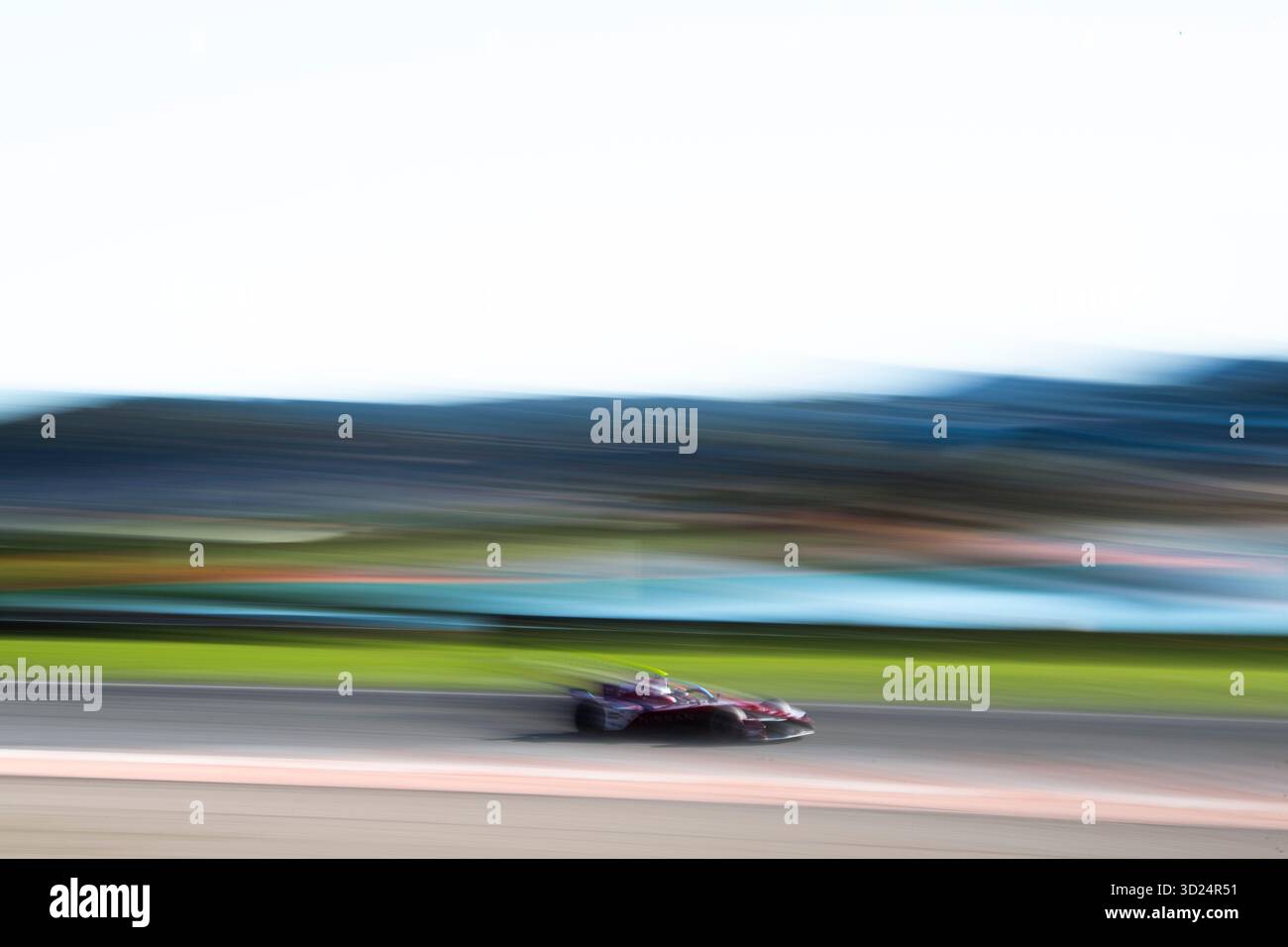 23 NATO Norman (fra), Nissan Formula E Team, Nissan e-4ORCE 05, action lors des essais de pré-saison de Valence 2025 du Championnat du monde ABB FIA Formula E 2025-26, sur le circuit Ricardo Tormo du 27 au 31 octobre 2025 à Cheste, Espagne - photo Fabrizio Boldoni / DPPI crédit : DPPI Media/Alamy Live News Banque D'Images