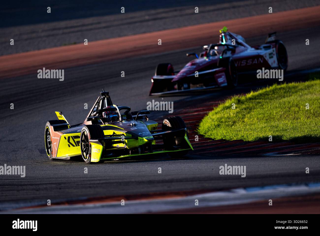 33 TICKTUM Dan (gbr), Cupra Kiro, Porsche 99X Electric WCG3, action lors des essais de pré-saison de Valence 2025 du Championnat du monde ABB FIA Formula E 2025-26, sur le circuit Ricardo Tormo du 27 au 31 octobre 2025 à Cheste, Espagne - photo Fabrizio Boldoni / DPPI Banque D'Images