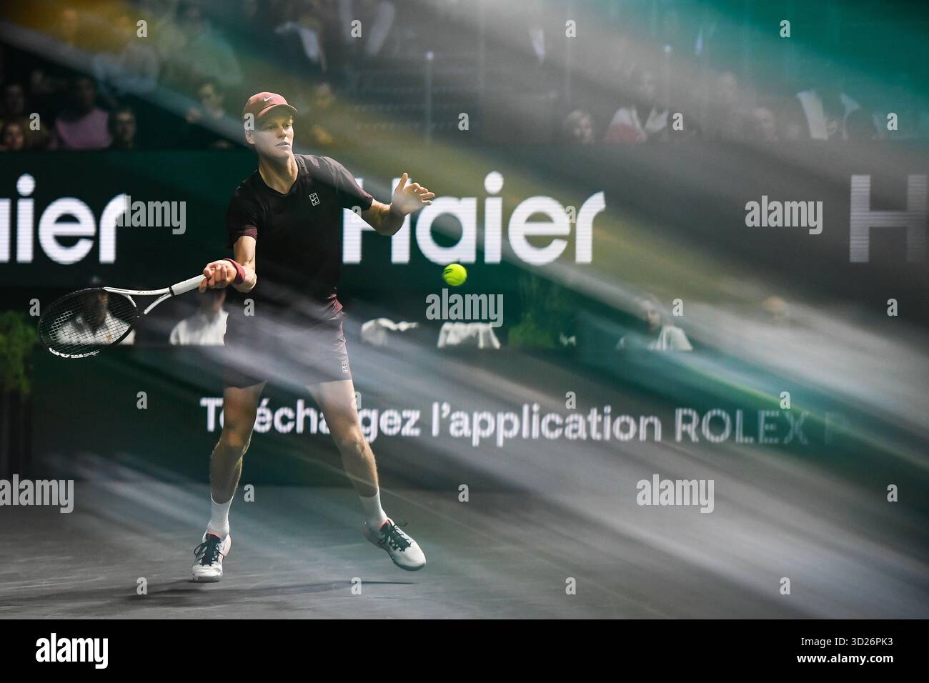 Nanterre, France. 30 octobre 2025. Jannik SINNER d'Italie lors de la quatrième journée du tournoi de tennis Rolex Paris Masters 2025, ATP Masters 1000 le 30 octobre 2025 à la Defense Arena de Nanterre près de Paris, France - photo Matthieu Mirville/DPPI crédit : DPPI Media/Alamy Live News Banque D'Images