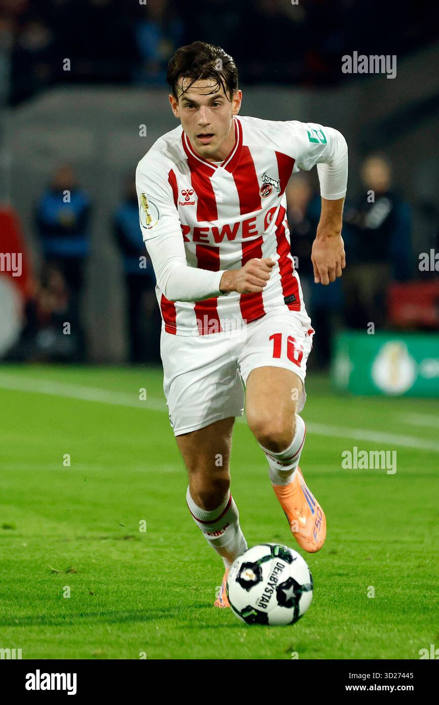 Köln, Deutschland, DFB-Pokal 2.Runde 1. FC Köln : FC Bayern München 1 :4 29. 10 . 2025 im Rhein Energie Stadion in Köln Jakub KAMINSKI FC) Foto : Norbert Schmidt, Duesseldorf Banque D'Images