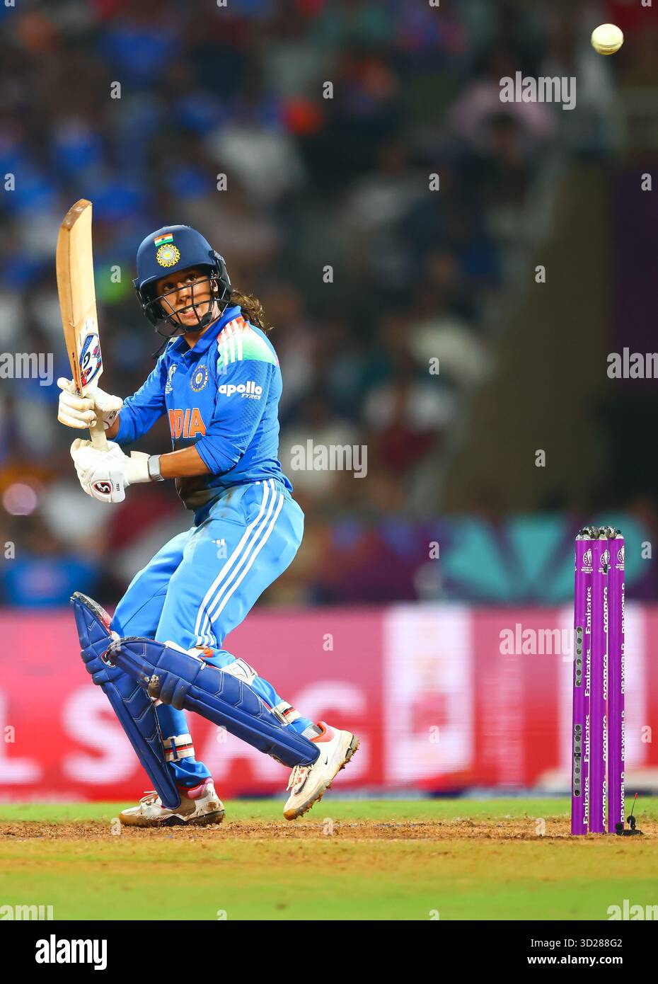 Navi Mumbai, Inde. 30 octobre 2025. Jemimah Rodrigues de l'Inde lors du match de demi-finale de la Coupe du monde de cricket féminine de l'ICC, Inde vs Australie à la DocD.Y. Patil Sports Academy, Navi Mumbai, Inde, 30 octobre 2025 (photo par Shubhajit Roy Karmakar/News images) à Navi Mumbai, Inde le 30/10/2025. (Photo de Shubhajit Roy Karmakar/News images/Sipa USA) crédit : Sipa USA/Alamy Live News Banque D'Images
