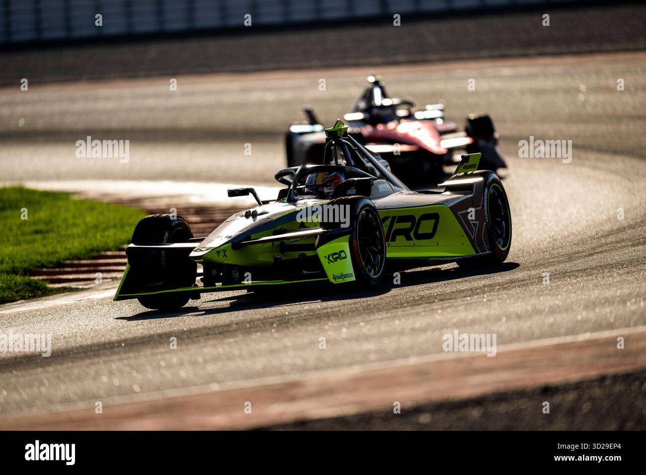 03 BUSTAMENTE Bianca (phi), Cupra Kiro, Porsche 99X Electric WCG3, action lors des essais de pré-saison de Valence 2025 du Championnat du monde ABB FIA Formula E 2025-26, sur le circuit Ricardo Tormo du 27 au 31 octobre 2025 à Cheste, Espagne - photo Fabrizio Boldoni / DPPI Banque D'Images