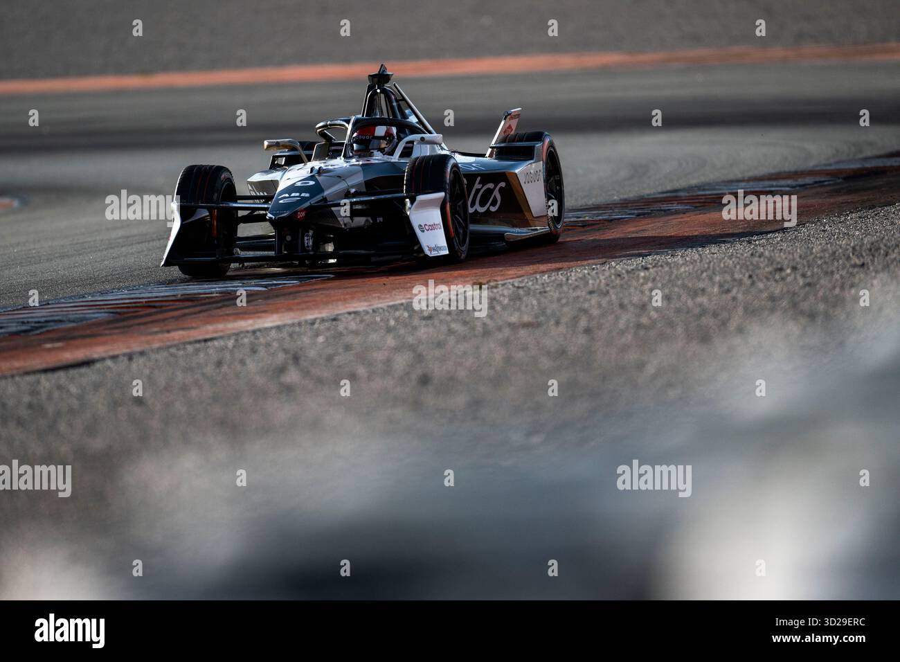 09 NODA Juju (jpn), Jaguar TCS Racing, Jaguar I-type 7, action lors des essais de pré-saison de Valence 2025 du Championnat du monde ABB FIA Formula E 2025-26, sur le circuit Ricardo Tormo du 27 au 31 octobre 2025 à Cheste, Espagne - photo Fabrizio Boldoni / DPPI Banque D'Images