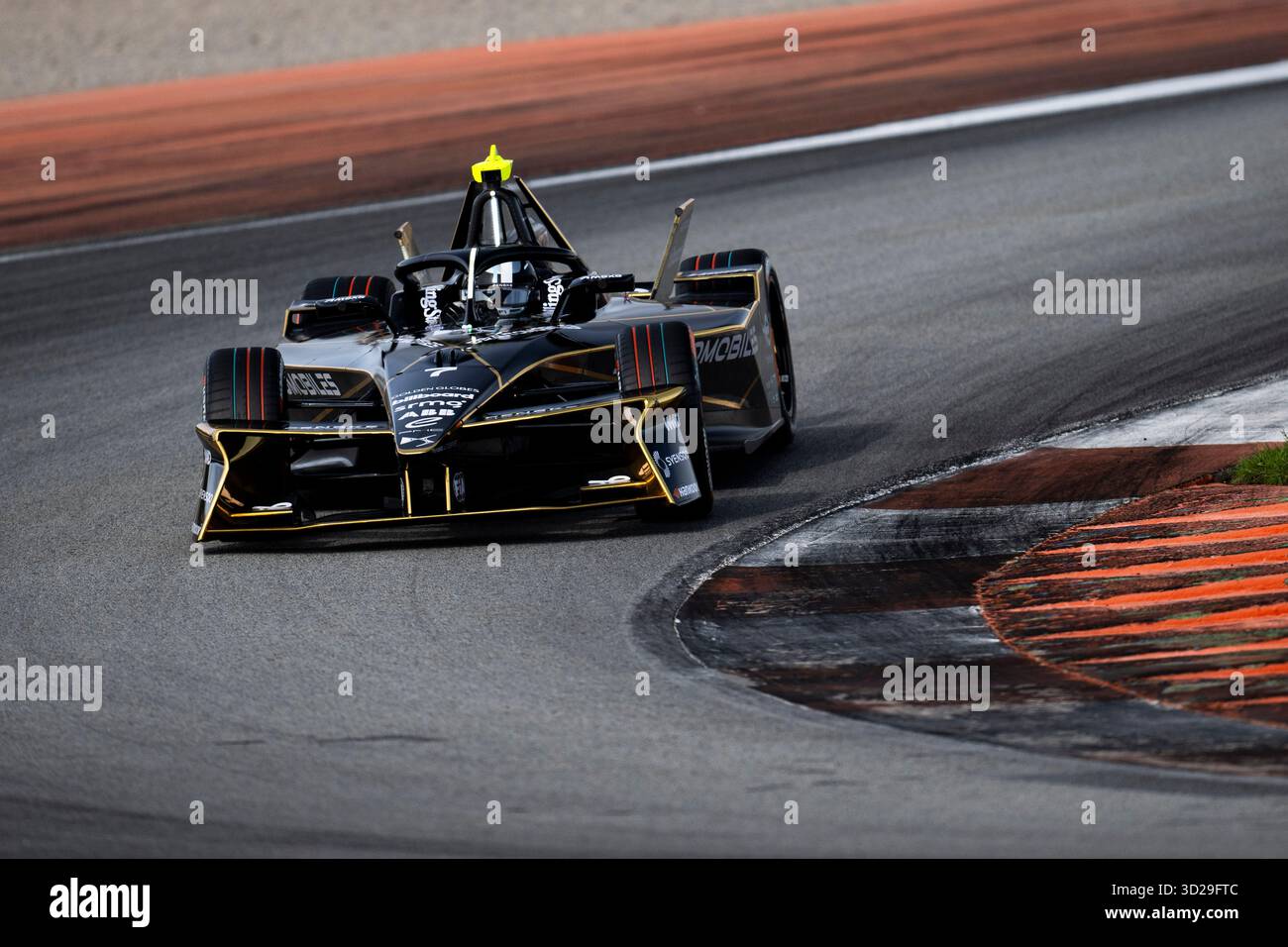 07 BRASSEUR Lindsay (usa), DS Penske, DS E-TENSE FE25, action lors des essais de pré-saison de Valence 2025 du Championnat du monde ABB FIA Formula E 2025-26, sur le circuit Ricardo Tormo du 27 au 31 octobre 2025 à Cheste, Espagne - photo Fabrizio Boldoni / DPPI Banque D'Images
