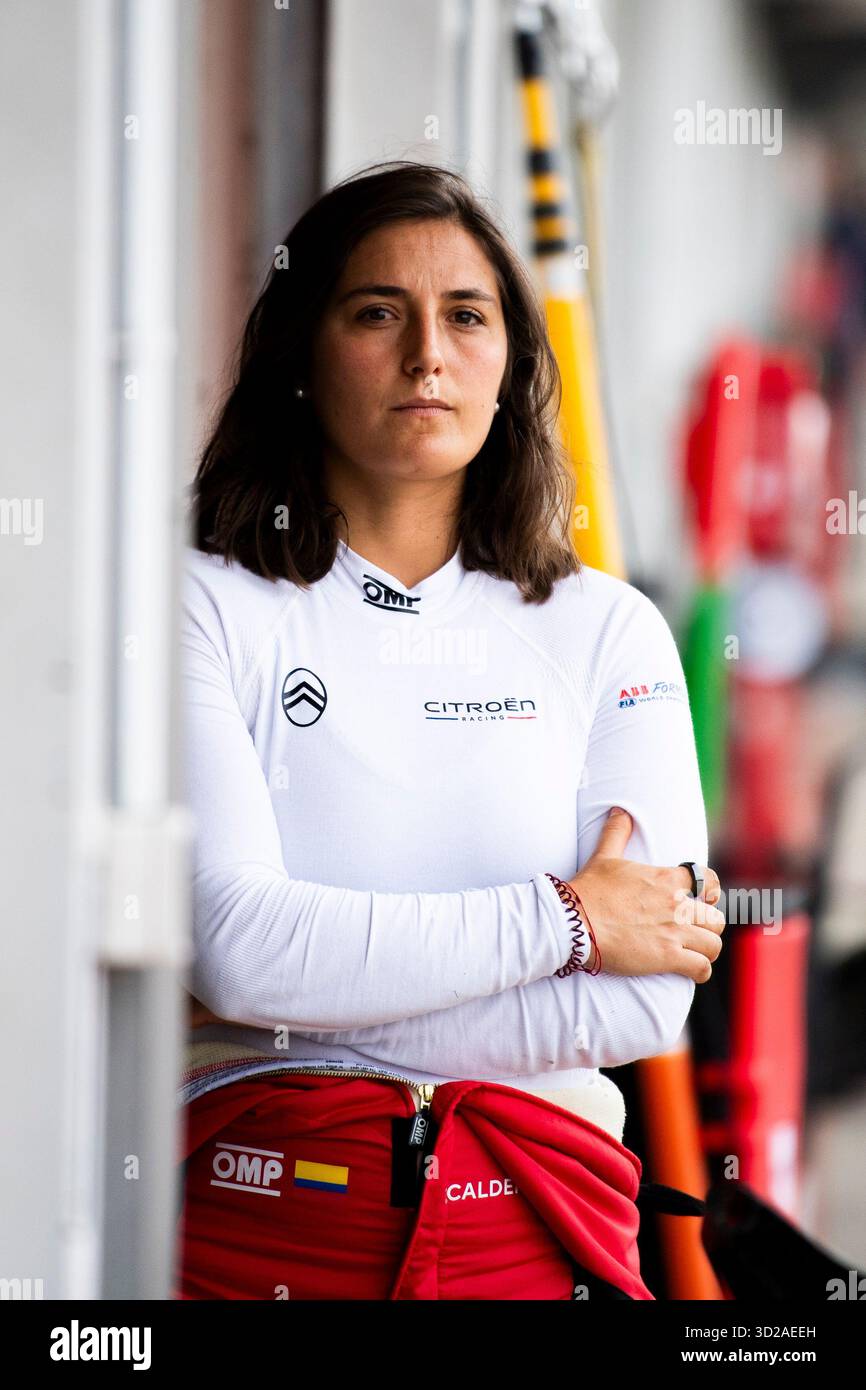 Cheste, Espagne. 31 octobre 2025. CALDERON Tatiana (col), Citroën Racing Formula E Team, Citroën, portrait lors des essais de pré-saison de Valence 2025 du Championnat du monde ABB FIA Formula E 2025-26, sur le circuit Ricardo Tormo du 27 au 31 octobre 2025 à Cheste, Espagne - photo Fabrizio Boldoni/DPPI crédit : DPPI Media/Alamy Live News Banque D'Images