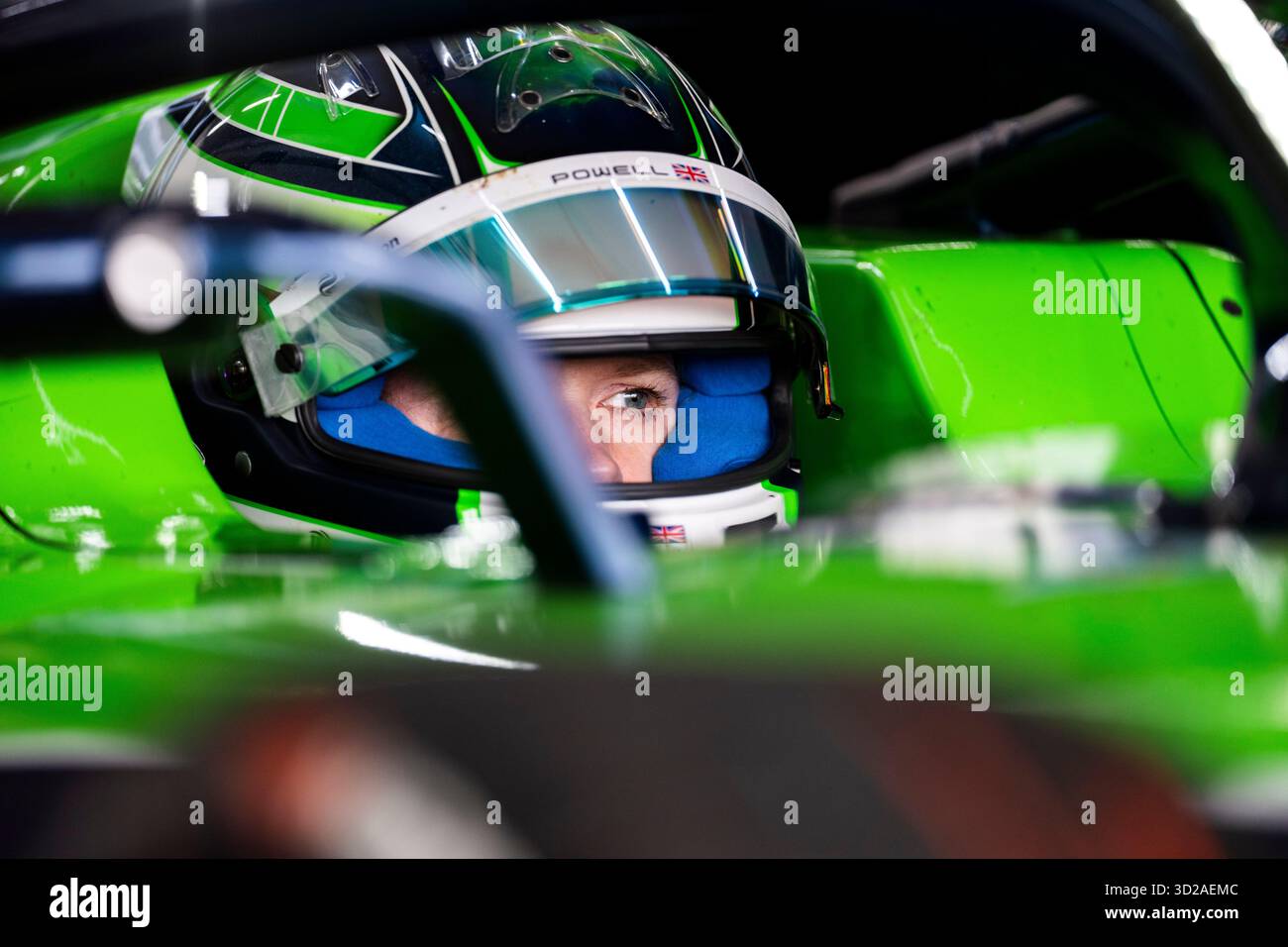 Cheste, Espagne. 31 octobre 2025. POWELL Alice (gbr), Envision Racing, Jaguar I-type 7, portrait lors des essais de pré-saison de Valence 2025 du Championnat du monde ABB FIA Formula E 2025-26, sur le circuit Ricardo Tormo du 27 au 31 octobre 2025 à Cheste, Espagne - photo Fabrizio Boldoni/DPPI crédit : DPPI Media/Alamy Live News Banque D'Images