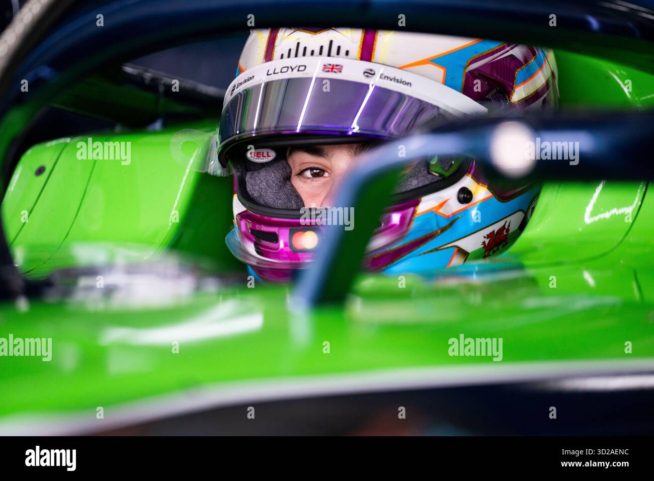 Cheste, Espagne. 31 octobre 2025. LLOYD Ella (gbr), Envision Racing, Jaguar I-type 7, portrait lors des essais de pré-saison de Valence 2025 du Championnat du monde ABB FIA Formula E 2025-26, sur le circuit Ricardo Tormo du 27 au 31 octobre 2025 à Cheste, Espagne - photo Fabrizio Boldoni/DPPI crédit : DPPI Media/Alamy Live News Banque D'Images