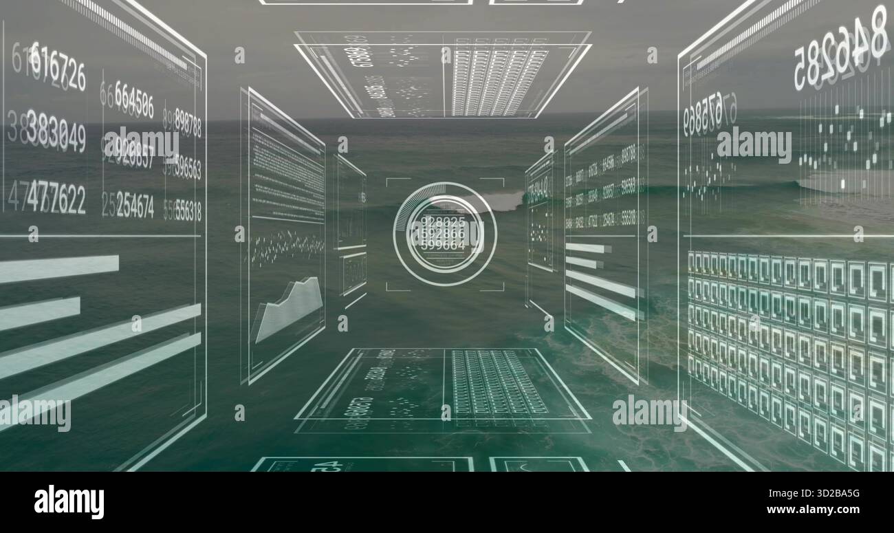 Panneau d'interface circulaire central planant au-dessus de la mer calme, avec des panneaux de données montrant des cartes numériques Banque D'Images