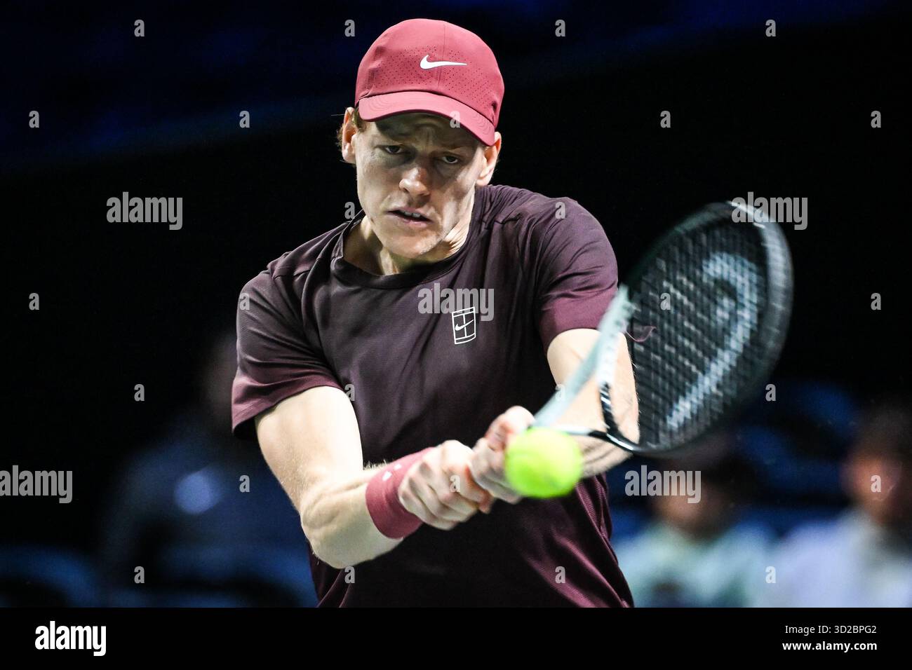 Nanterre, France. 31 octobre 2025. Jannik SINNER d'Italie lors de la cinquième journée du tournoi de tennis Rolex Paris Masters 2025, ATP Masters 1000 le 31 octobre 2025 à la Defense Arena de Nanterre près de Paris, France - photo Matthieu Mirville/DPPI crédit : DPPI Media/Alamy Live News Banque D'Images