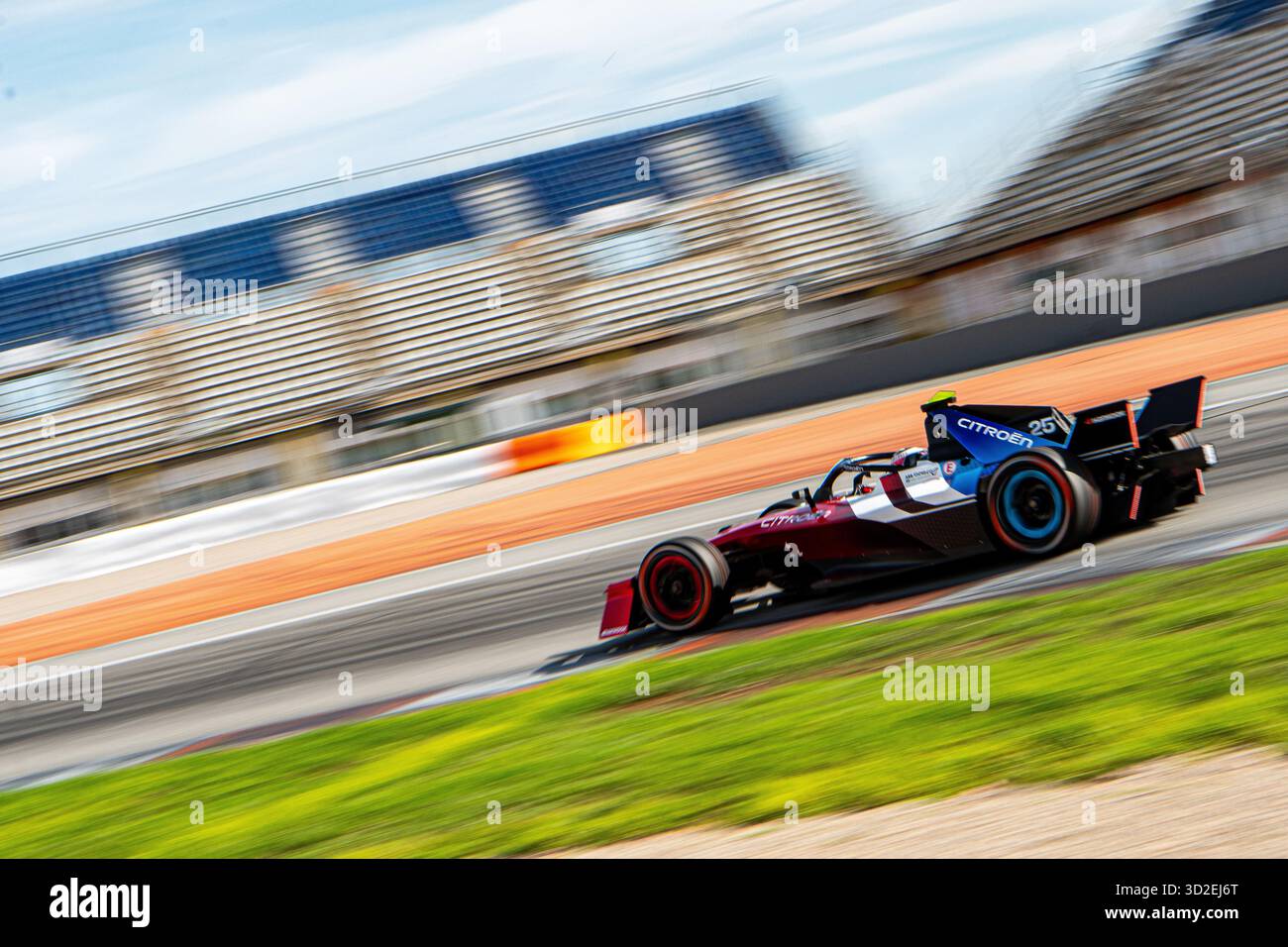 Formule E essais pré-saison femmes 2025/26 - Tatiana Calderon - Citroen Racing Banque D'Images