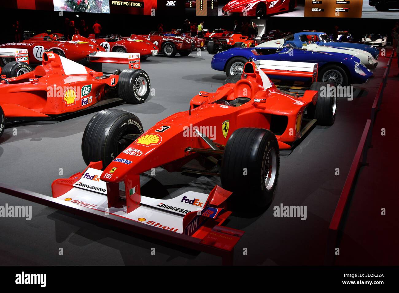 Scarperia ; Italie - 24 octobre 2025 : Ferrari F1-2000 ex Michael Schumacher exposée lors de la Ferrari World finals 2025 au Mugello circuit en Italie. Banque D'Images