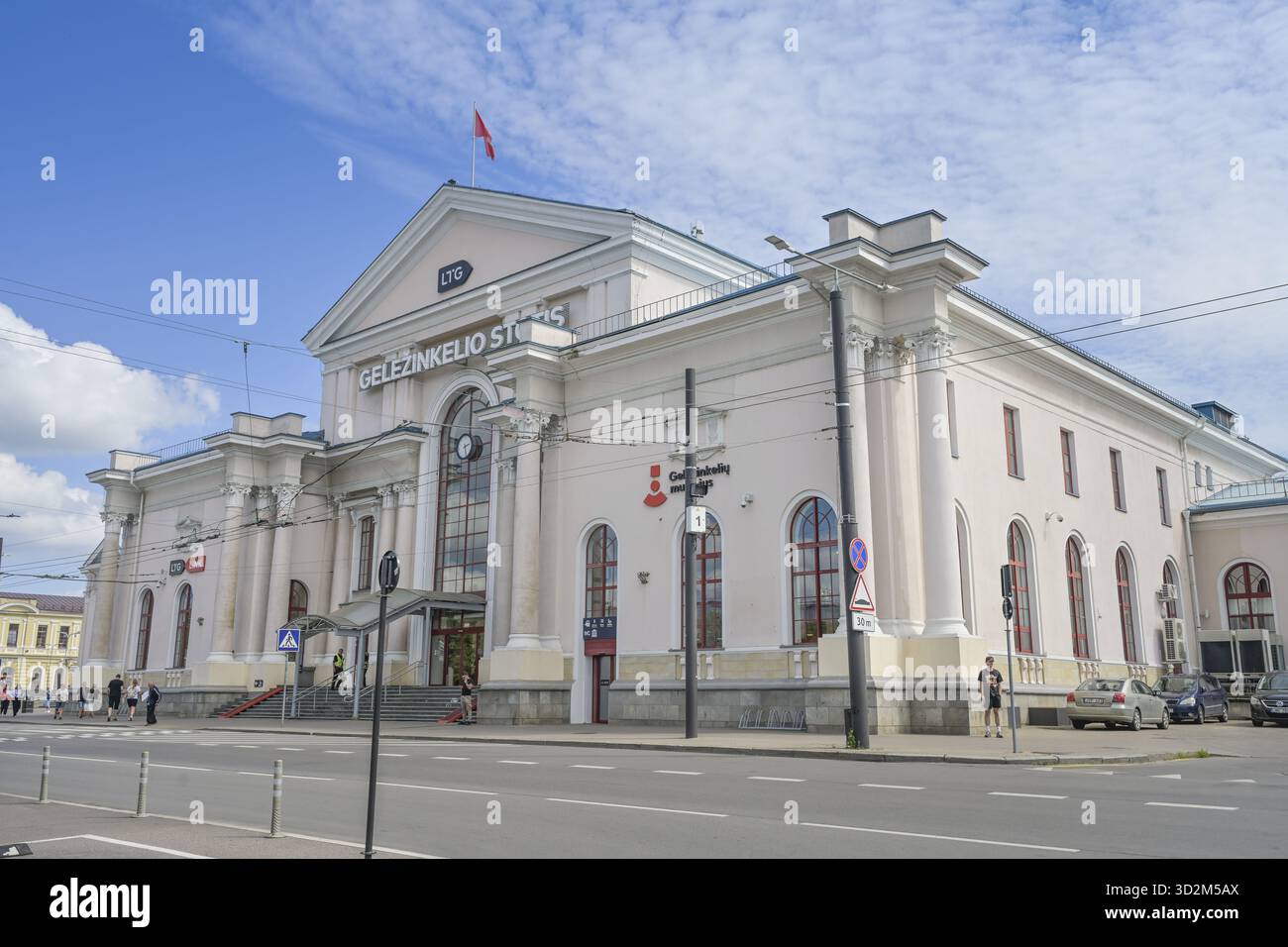 Gare centrale, Vilniaus gelezinkelio stotis, Vilnius, Lituanie Banque D'Images