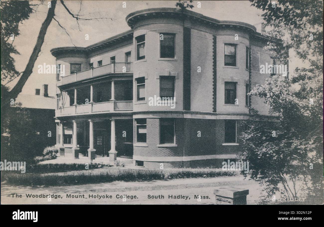 Carte postale du Woodbridge, bâtiment du Mount Holyoke College, South Hadley, Massachusetts, États-Unis, 1920. Banque D'Images