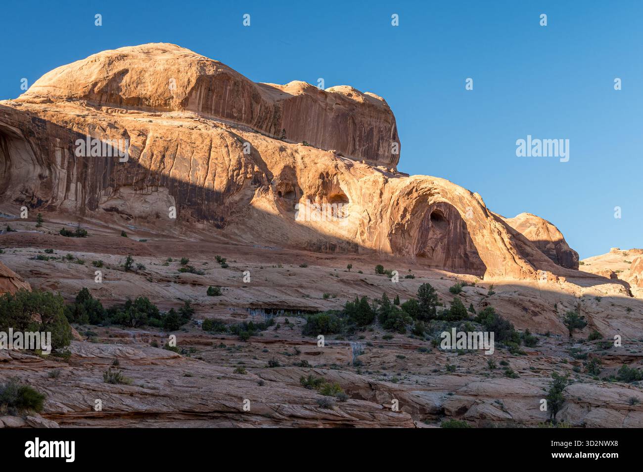 Corona Arch et les formations de grès environnantes près de Moab dans l'Utah, États-Unis Banque D'Images