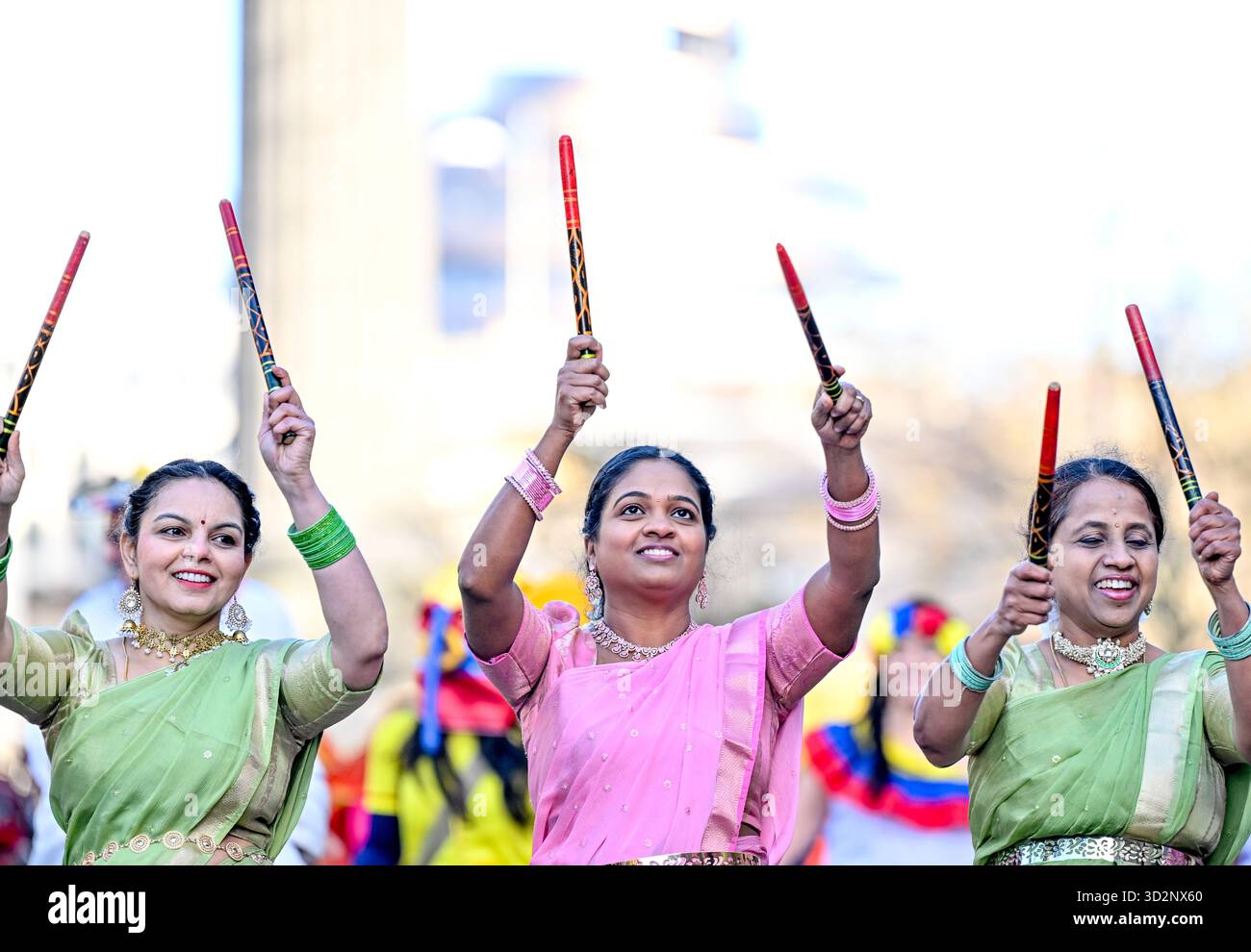 Édimbourg, Écosse, Royaume-Uni. 2 novembre 2025. Diwali Parade/Performers Edinburgh 2 novembre 2025 crédit : Alpix1/Alamy Live News Banque D'Images