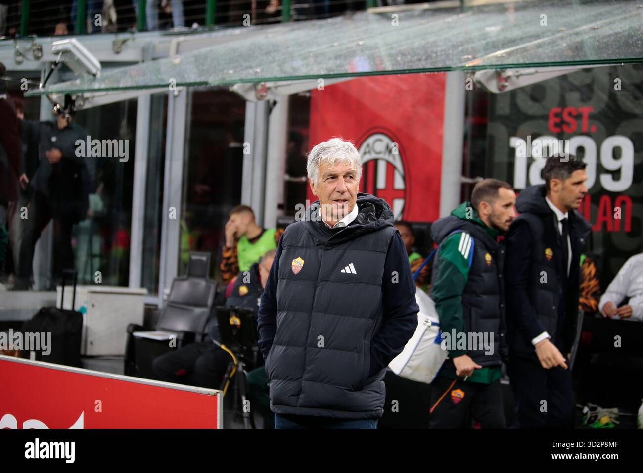 Turin, Italie. 02 novembre 2025. Gianpiero Gasperini entraîneur de L'AS Roma lors de la série A italienne, saison 2025-2026, match de football entre l'AC Milan et L'AS Roma le 02 novembre 2025 au Stadio Giuseppe Meazza, San SRIO, Milan, Italie. Crédit : Nderim Kaceli/Alamy Live News Banque D'Images
