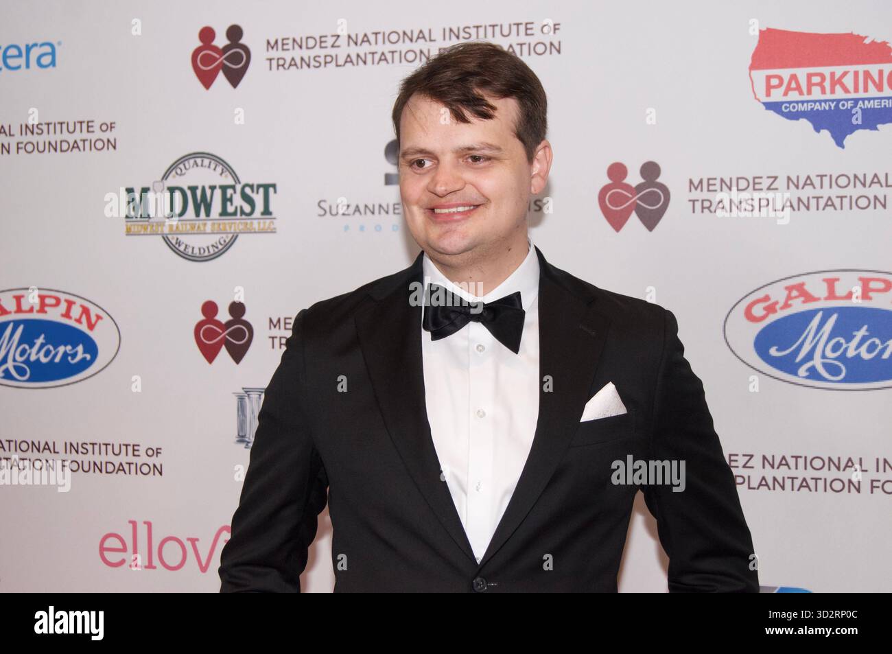 Eric Steven Larson assiste au Gala des Fêtes du MNITF au Beverly Wilshire, Un hôtel four Seasons, le 2 novembre 2025 à Beverly Hills, CA. Banque D'Images