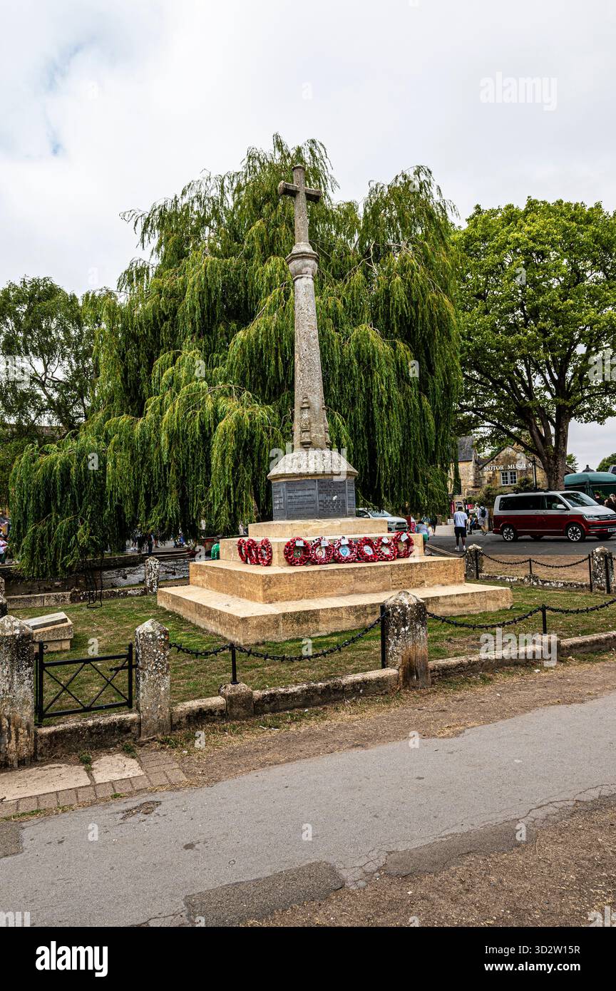 Bourton sur le mémorial de guerre de l'eau Banque D'Images