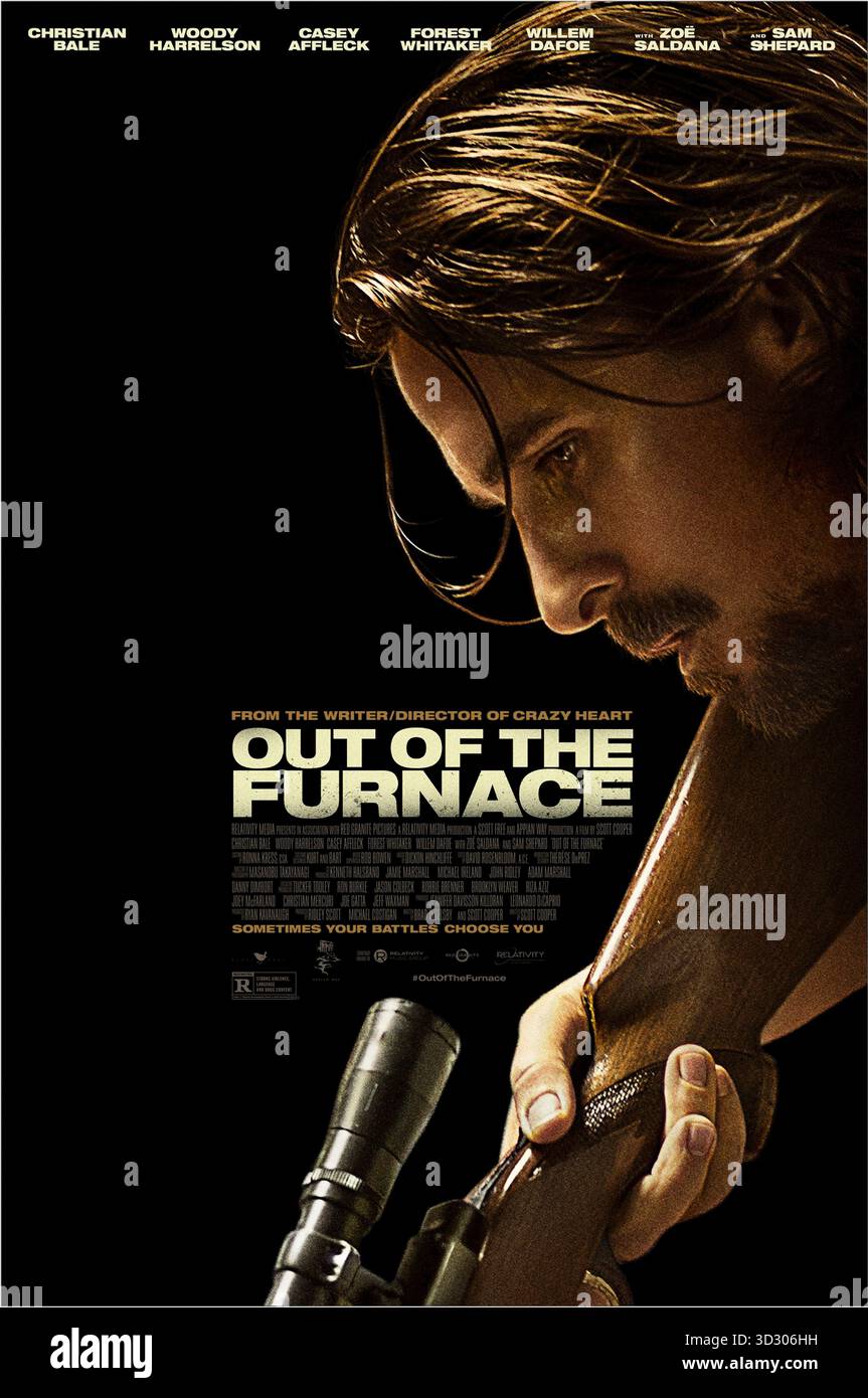 Out of the Furnace (2013) réalisé par Scott Cooper et mettant en vedette Christian Bale, Woody Harrelson et Casey Affleck. La recherche par un métallurgiste de son frère disparu l’expose à des crimes violents et le force à tout risquer pour obtenir justice. Affiche AMÉRICAINE À une feuille POUR USAGE ÉDITORIAL UNIQUEMENT. Crédit : BFA / Relativity Media Banque D'Images