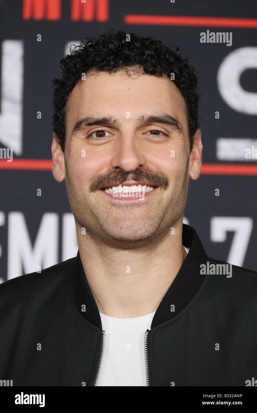 3 novembre 2025, Los Angeles, Californie, États-Unis : Dane DiLiegro à la première mondiale des studios 20th Century Predator : Badlands au TCL Chinese Theatre IMAX (crédit image : © Nina Prommer/ZUMA Press Wire) USAGE ÉDITORIAL SEULEMENT ! Non destiné à UN USAGE commercial ! Banque D'Images