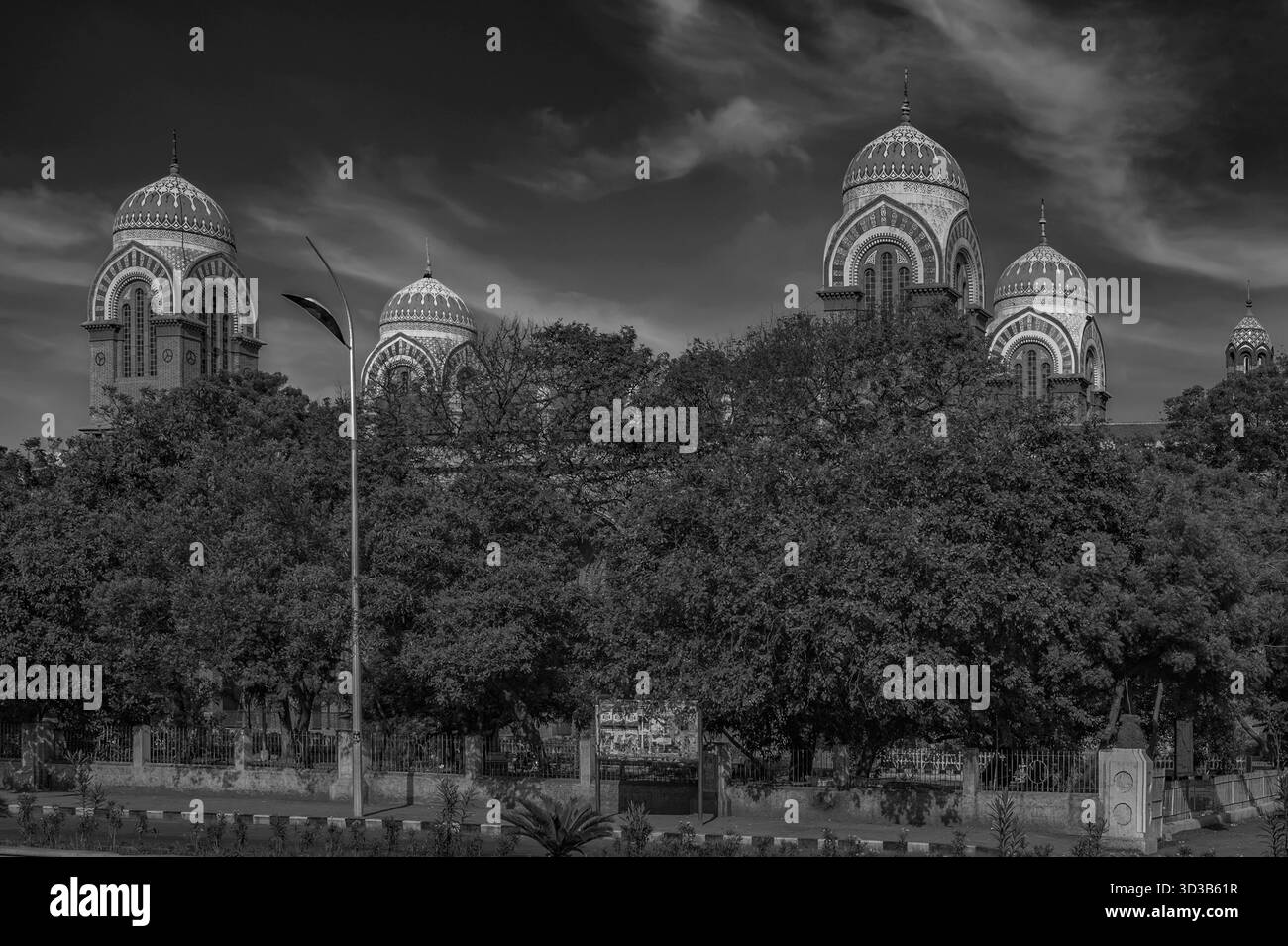 08 19 2009 Une vue du bâtiment principal de l'Université de Madras une architecture indo-saracénique et histoire coloniale Chennai, Tamil Nadu, Inde Banque D'Images