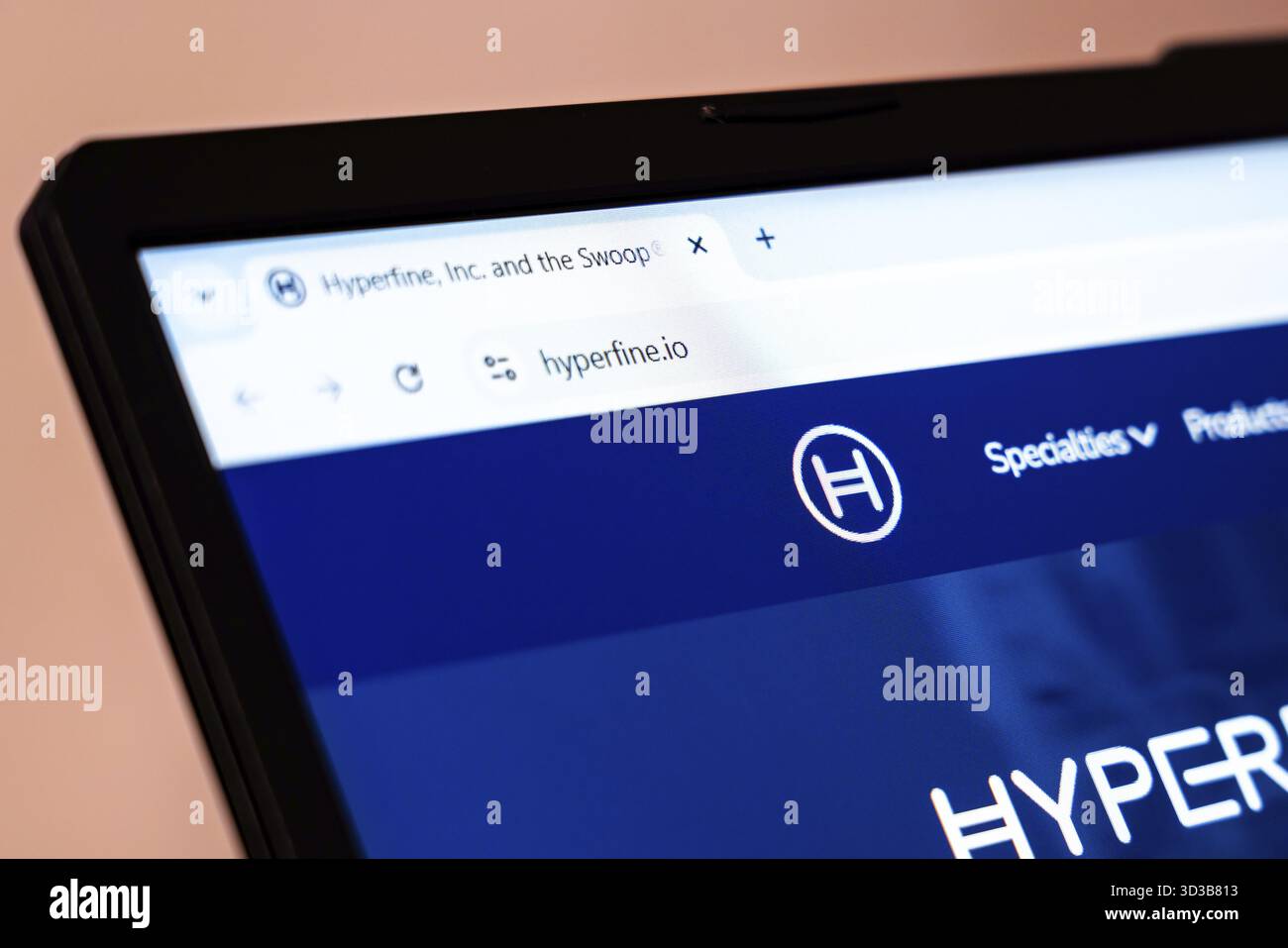New York, États-Unis - 17 janvier 2025 : le site Hyperfine Inc affiché sur l'écran d'un ordinateur portable présentant la marque d'imagerie médicale et la technologie de la santé Banque D'Images