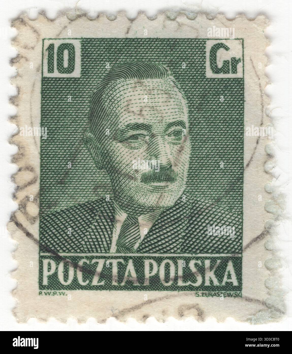 POLOGNE — 1950 décembre 16 : 10 gros timbre-poste vert bleu foncé portrait du président Boleslaw Bierut, militant communiste polonais et homme politique, dirigeant de la République populaire de Pologne en 1947-1956. Il a été président du Conseil national d'État, président de la Pologne, secrétaire général du Comité central du Parti ouvrier Uni polonais et premier ministre. Il a mis en œuvre des aspects du système stalinien en Pologne. Avec Władysław Gomułka, son principal rival, Bierut est principalement responsable des changements historiques que la Pologne a subis au lendemain de la seconde Guerre mondiale Banque D'Images