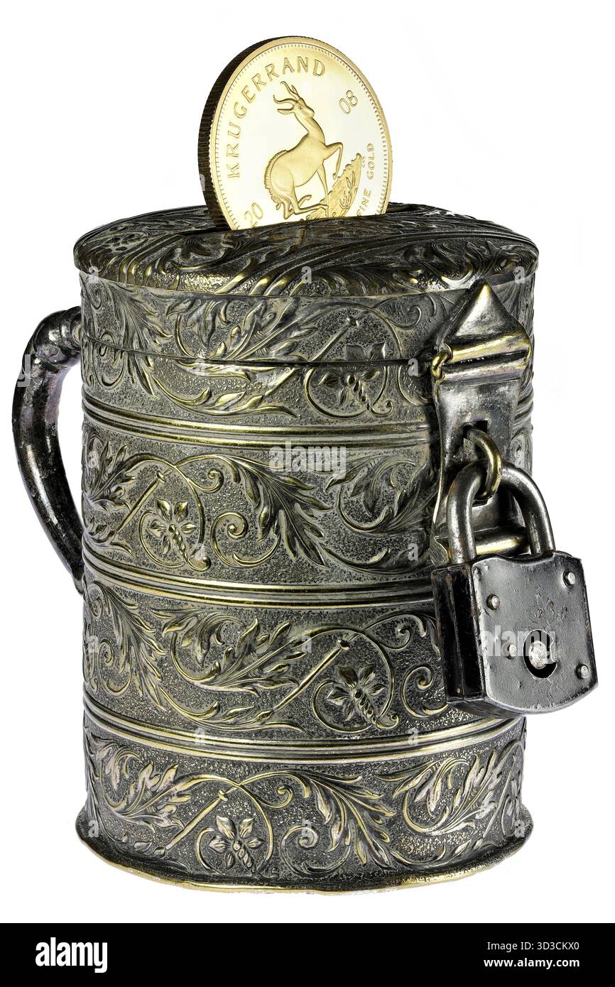 Banque de pièces vintage avec pièce de lingots d'or sud-africaine de 1 once isolée sur fond blanc Banque D'Images