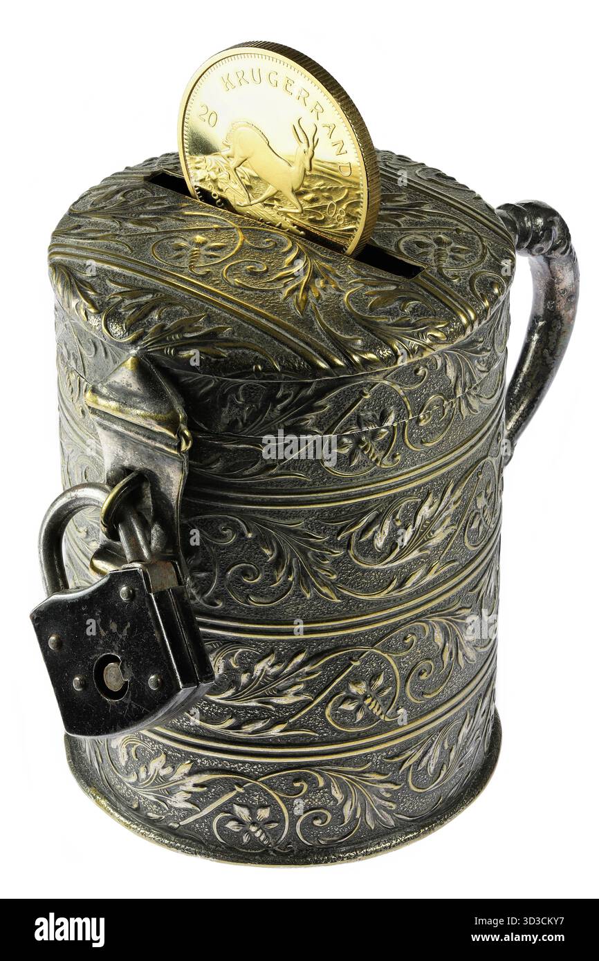 Banque de pièces vintage avec pièce de lingots d'or sud-africaine de 1 once isolée sur fond blanc Banque D'Images