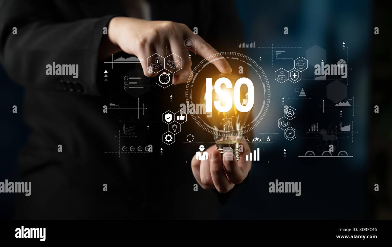 Le concept de certification ISO pour les normes internationales de gestion de la qualité. L'invention concerne un système permettant d'assurer la qualité, l'efficacité et le processus métier Banque D'Images