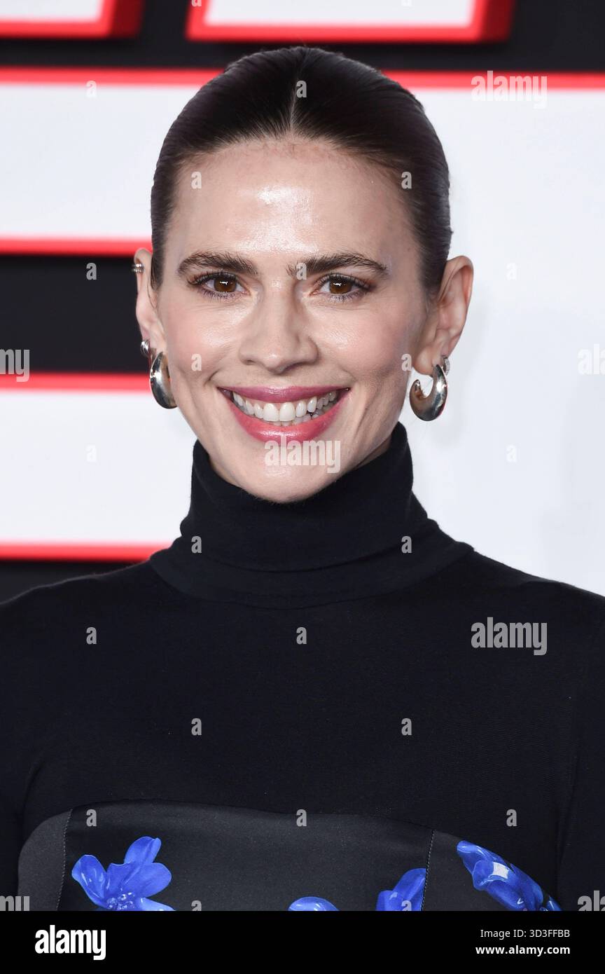 Hayley Atwell BEI der Premiere des Kinofilms The Running Man im Odeon luxe Leicester Square. Londres, 05.11.2025 *** Hayley Atwell à la première du film The Running Man à l'Odeon luxe Leicester Square Londres, 05 11 2025 Foto:xs.xVasx/xFuturexImagex running_5135 Banque D'Images