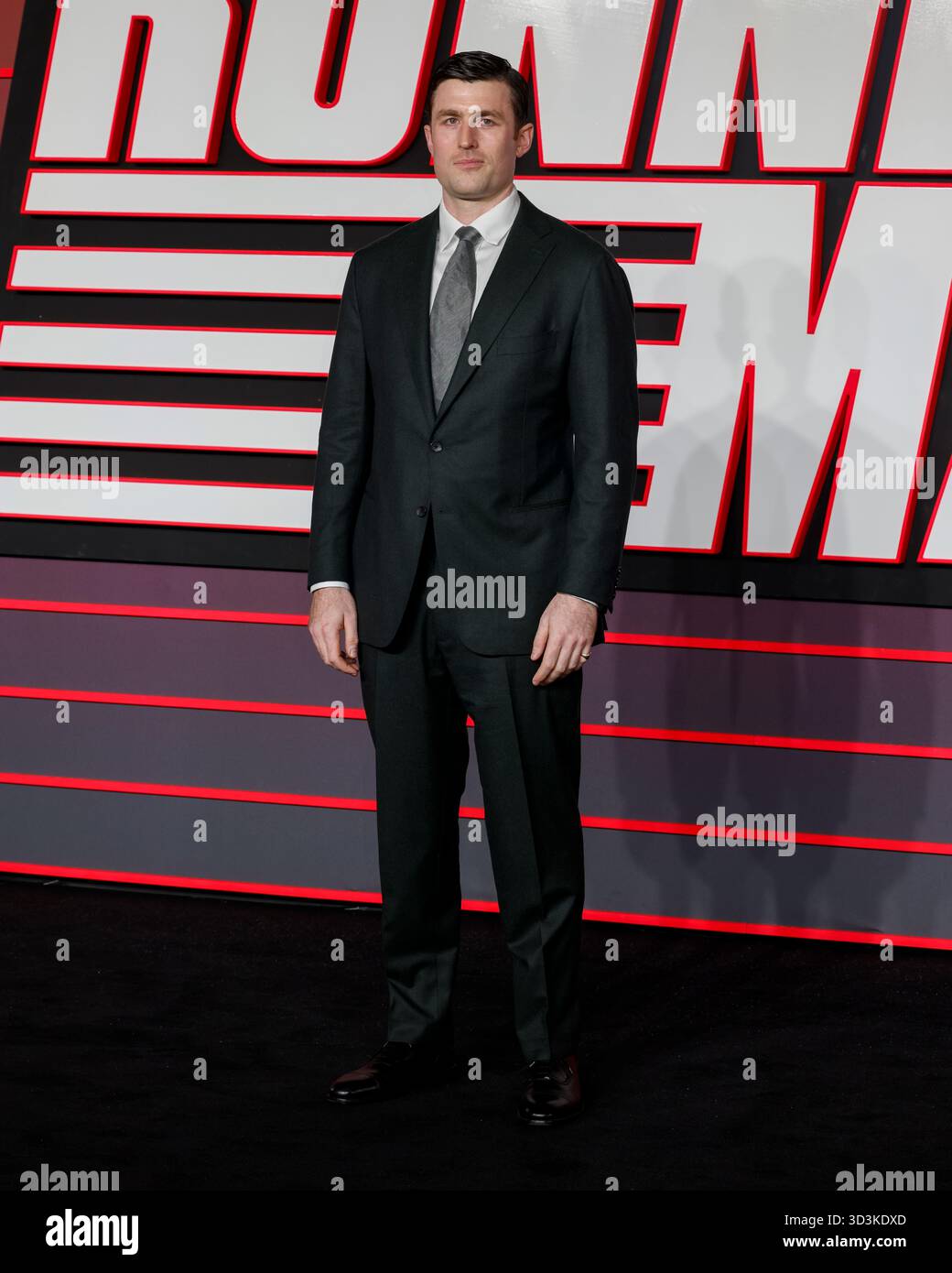 Londres, Royaume-Uni. 05 novembre 2025. James Frecheville assiste à la première de Running Man UK à l'Odeon luxe à Leicester Square, Londres. Crédit : SOPA images Limited/Alamy Live News Banque D'Images