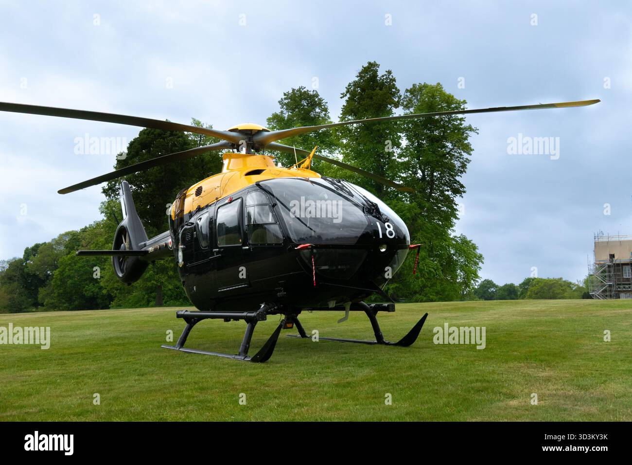 Defence Helicopter Flying School ZM518 Airbus Juno HT1 utilisé pour la formation des forces armées britanniques Banque D'Images