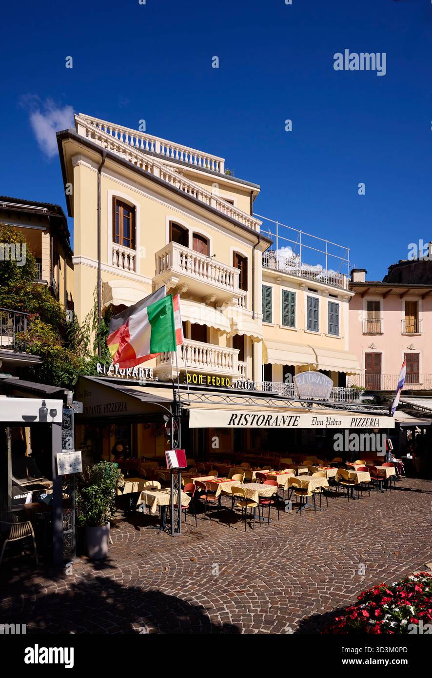 Salò, Lac de Garde, Italie Banque D'Images