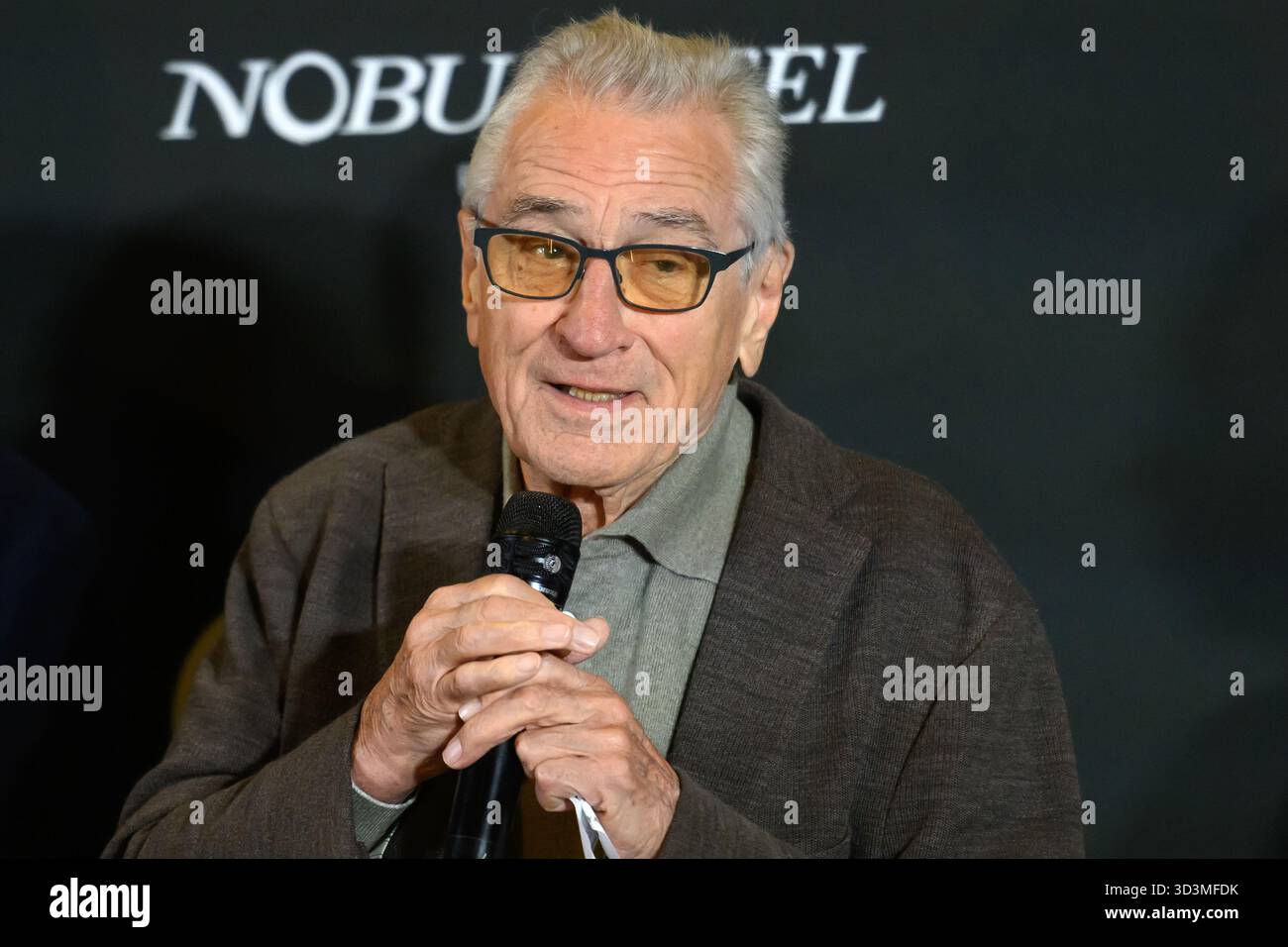 Rome, Italie. 06 novembre 2025. L'acteur Robert de Niro assiste à l'ouverture de l'hôtel Nobu de la via Veneto à Rome (Italie), le 6 novembre 2025. Crédit : Insidefoto/Alamy Live News Banque D'Images