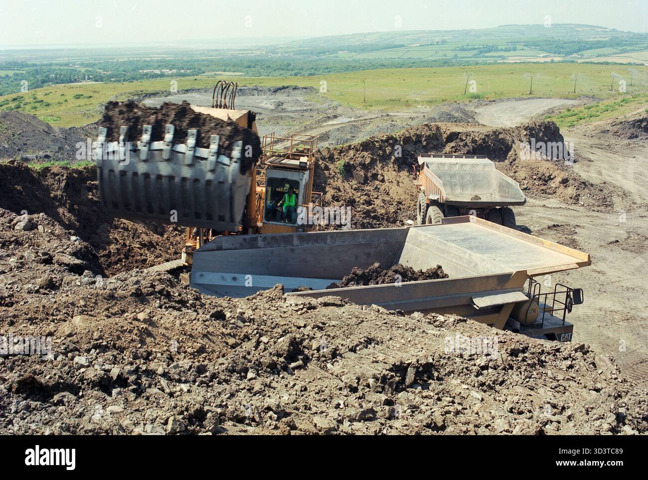 Exploitation minière du charbon en 1997, sur le site de Ffos Llas au sud du pays de Galles, au Royaume-Uni Banque D'Images