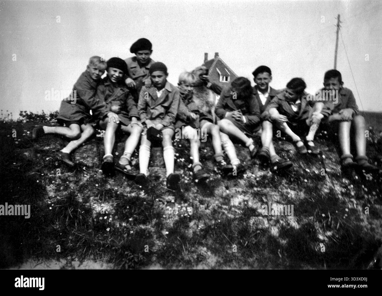Étudiants du progressiste Schule am Meer, situé sur l'île de Juist en Frise orientale, Prusse. L'école suit des principes d'éducation progressive, en mettant l'accent sur l'apprentissage expérientiel et le développement personnel. Banque D'Images