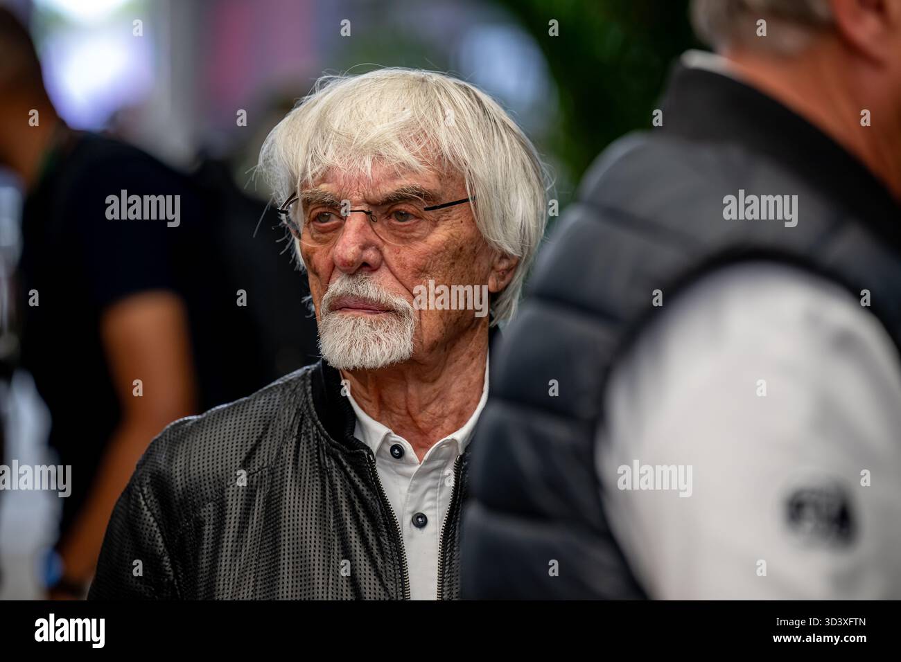 CIRCUIT INTERLAGOS, BRÉSIL - 06 NOVEMBRE : Bernie Ecclestone, ancien directeur général du Groupe F1, lors du Grand Prix de Sao Paulo au circuit Interlagos le jeudi 06 novembre 2025 à Sao Paulo, Brésil (photo Michael Potts/BSR Agency) crédit : BSR Agency/Alamy Live News Banque D'Images