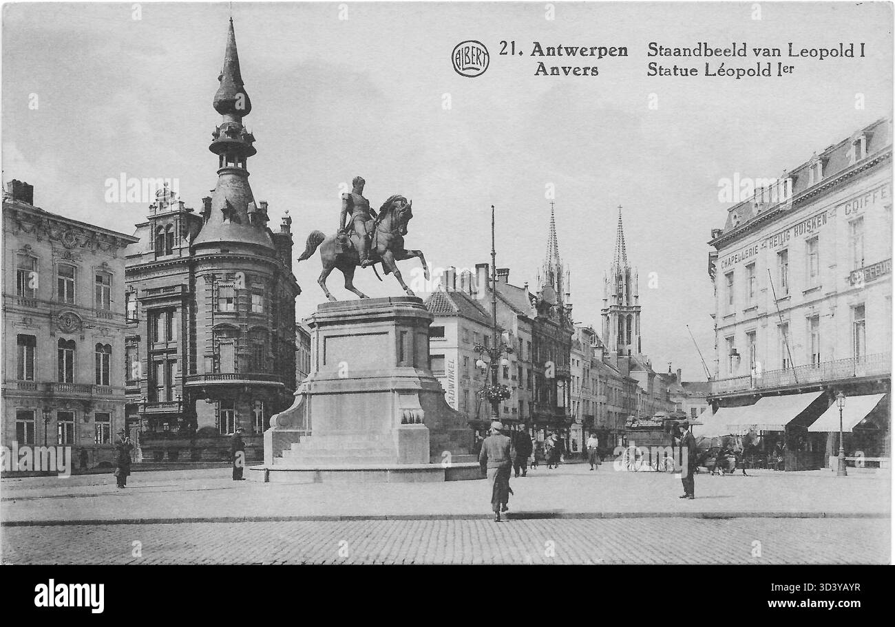 La statue de Léopold Ier sur la Leopoldplatz, à Anvers, est un monument historique érigé avant la première Guerre mondiale. Elle rend hommage au premier roi de Belgique, Léopold Ier, et sert de symbole de la monarchie belge et de son importance historique. Banque D'Images
